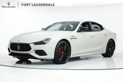 New 2024 Maserati Ghibli Modena Q4