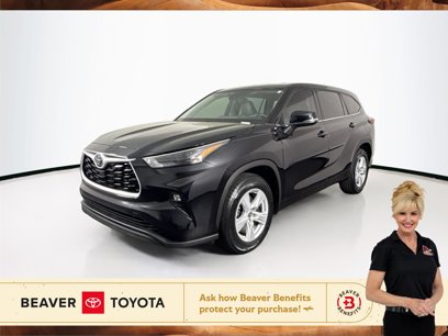 Certified 2022 Toyota Highlander LE