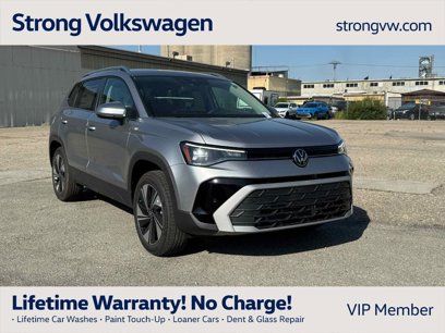 New 2025 Volkswagen Taos SE