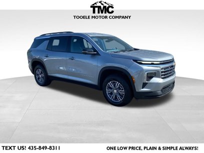 New 2025 Chevrolet Traverse LT w/ Driver Confidence Package
