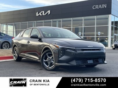 New 2025 Kia K4 LXS