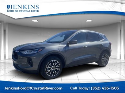 New 2025 Ford Escape SE