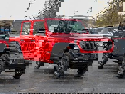 New 2025 Jeep Wrangler Unlimited Sport