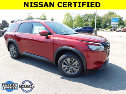 Used 2022 Nissan Pathfinder SV w/ SV Premium Package