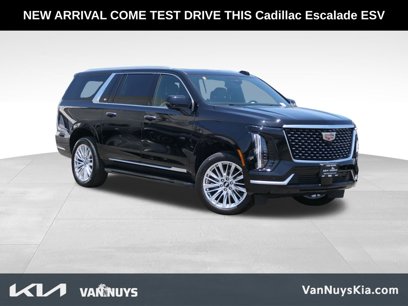 Used 2025 Cadillac Escalade ESV Premium Luxury