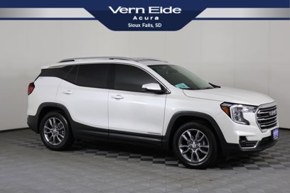 Used 2022 GMC Terrain SLT w/ Infotainment Package II
