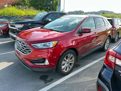 Used 2022 Ford Edge Titanium