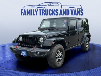 Used 2017 Jeep Wrangler Unlimited Rubicon w/ Connectivity Group