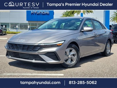 Used 2025 Hyundai Elantra SE