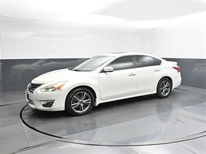Used 2013 Nissan Altima 2.5 SV w/ 2.5SV Convenience Pkg