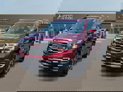 Used 2017 GMC Acadia SLT