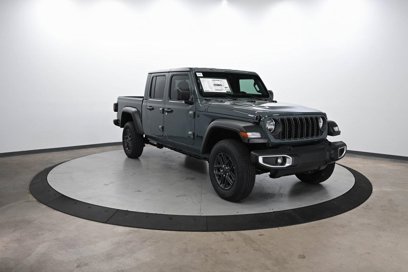 New 2025 Jeep Gladiator Sport
