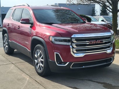 Used 2023 GMC Acadia SLT w/ Preferred Package