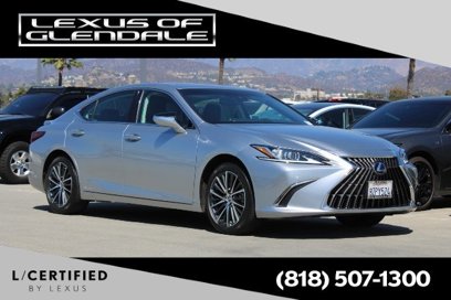 Certified 2022 Lexus ES 300h w/ Premium Package