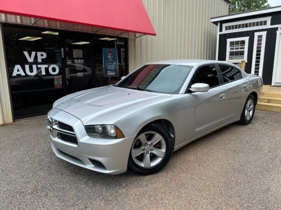 Used 2012 Dodge Charger SE w/ Connectivity Group
