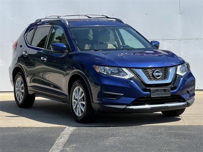 Used 2017 Nissan Rogue SV