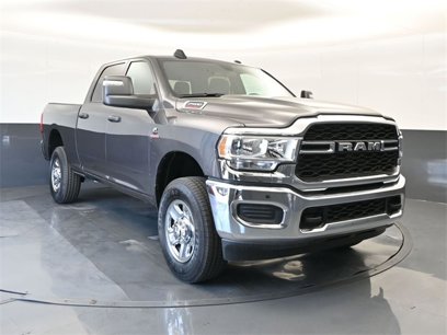 New 2024 RAM 2500 Tradesman w/ Chrome Appearance Group