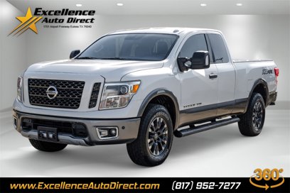 Used 2018 Nissan Titan PRO-4X w/ Pro-4x Convenience Package