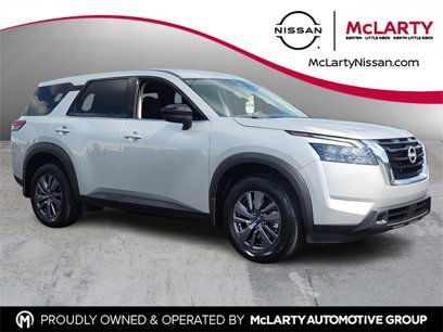 New 2025 Nissan Pathfinder S