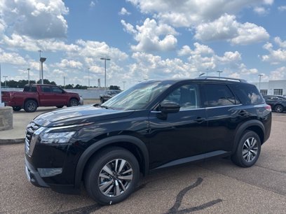 New 2025 Nissan Pathfinder SL