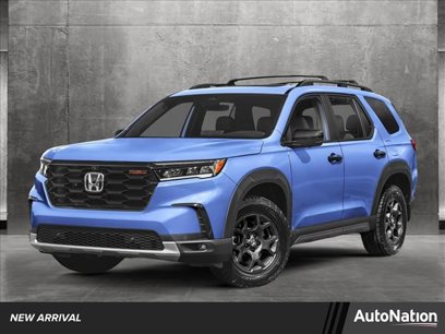 Used 2025 Honda Pilot TrailSport