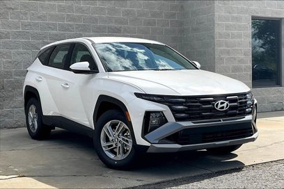 New 2025 Hyundai Tucson SE