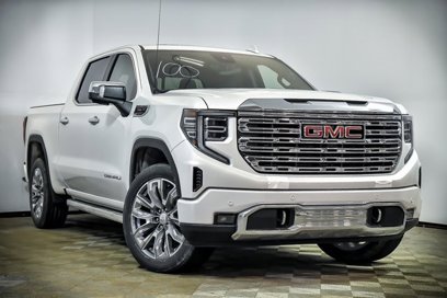 New 2025 GMC Sierra 2500 AT4X