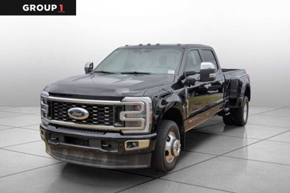 New 2025 Ford F350 4x4 Crew Cab DRW Super Duty