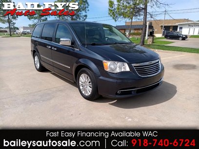 Used 2013 Chrysler Town & Country Touring-L w/ Premium Group