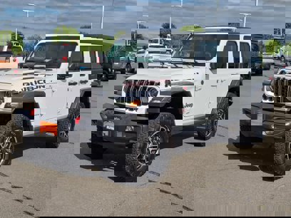 Used 2024 Jeep Wrangler Unlimited Rubicon w/ Technology Group