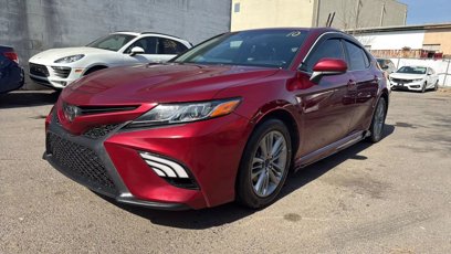 Used 2018 Toyota Camry SE