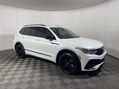 Used 2024 Volkswagen Tiguan SE R-Line