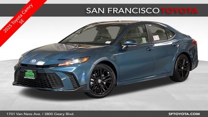 New 2025 Toyota Camry SE