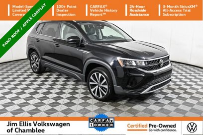 Certified 2024 Volkswagen Taos SE w/ Panoramic Sunroof Package