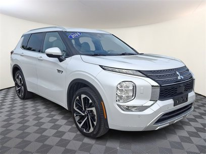 Used 2024 Mitsubishi Outlander 4WD Plug-In Hybrid