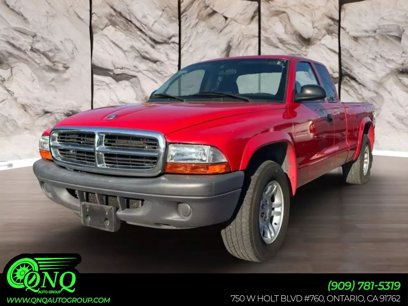 Used 2004 Dodge Dakota 2WD Club Cab w/ Tire & Handling Group