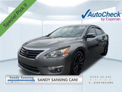 Used 2014 Nissan Altima 2.5 SV w/ Convenience Package