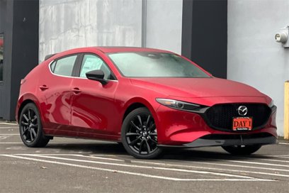 New 2025 MAZDA MAZDA3 Hatchback w/Premium Plus Pkg