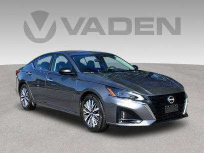 Certified 2024 Nissan Altima 2.5 SV