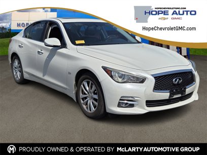 Used 2016 INFINITI Q50 Premium w/ 2.0T Premium Plus Package
