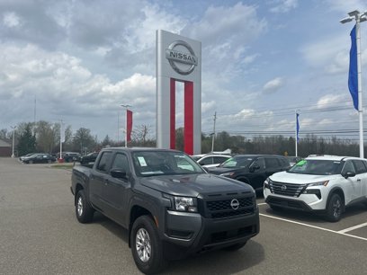 New 2025 Nissan Frontier S
