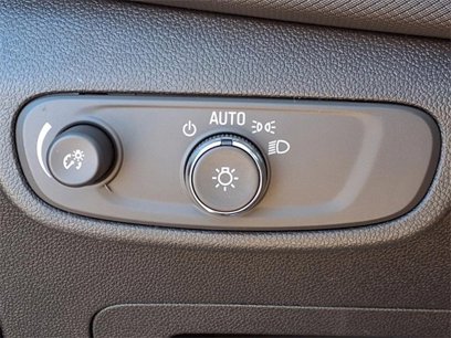 New 2025 Chevrolet TrailBlazer ACTIV w/ Convenience Package