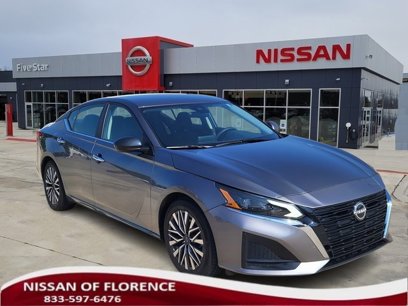 Used 2023 Nissan Altima 2.5 SV
