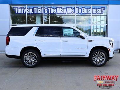 New 2025 GMC Yukon Elevation w/ LPO, Elevation Black Package