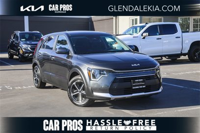 Used 2025 Kia Niro LX