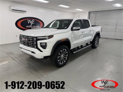 New 2025 GMC Canyon Denali