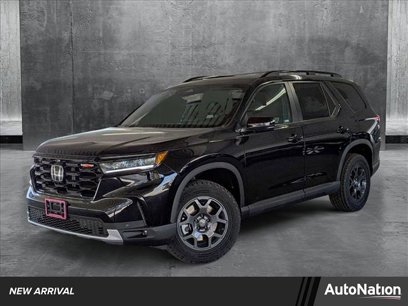New 2025 Honda Pilot TrailSport