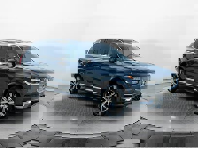 Certified 2024 Volvo XC90 T8 Ultimate w/ Lounge Package