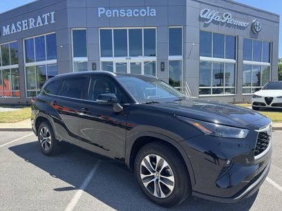 Used 2024 Toyota Highlander XLE