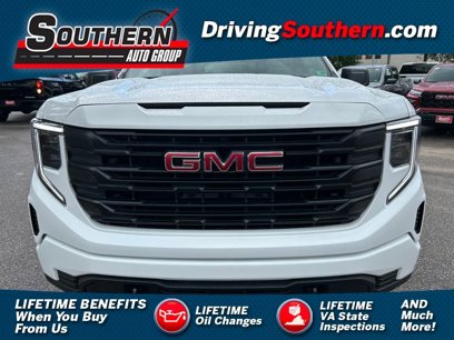 New 2025 GMC Sierra 1500 Pro w/ Graphite Edition